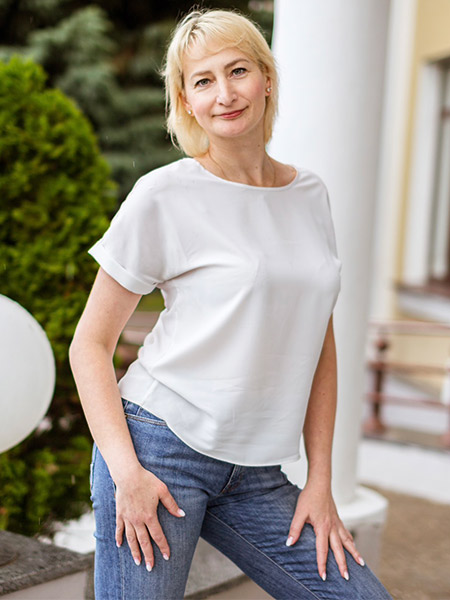 Aliona
