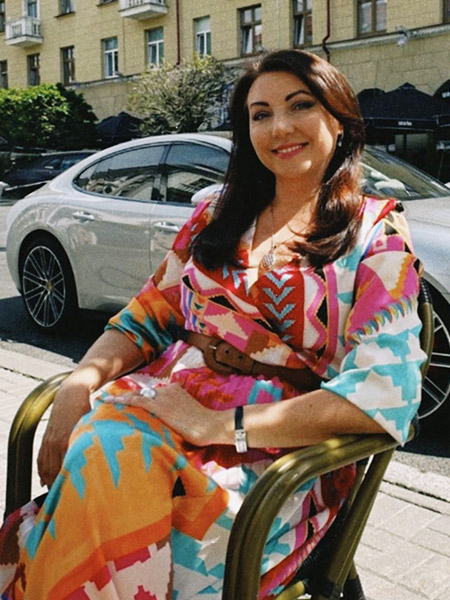 Larisa